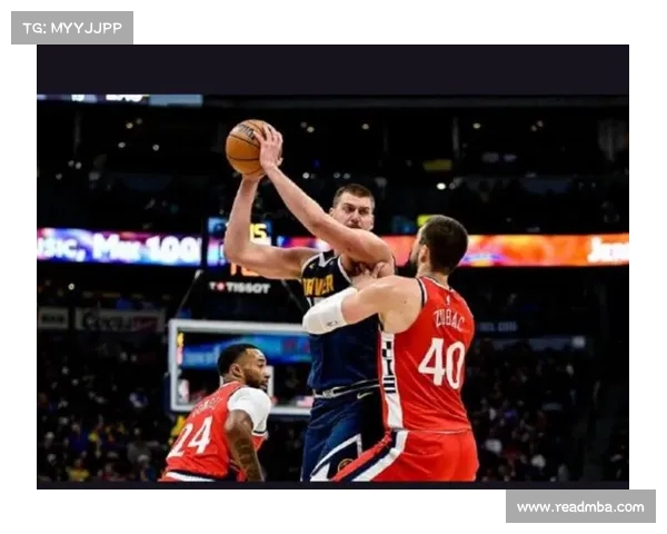 震撼全场NBA激烈对决现场画面瞬间捕捉球员激情与比赛高潮 震撼全场NBA激烈对决现场画面瞬间捕捉球员激情与比赛高潮